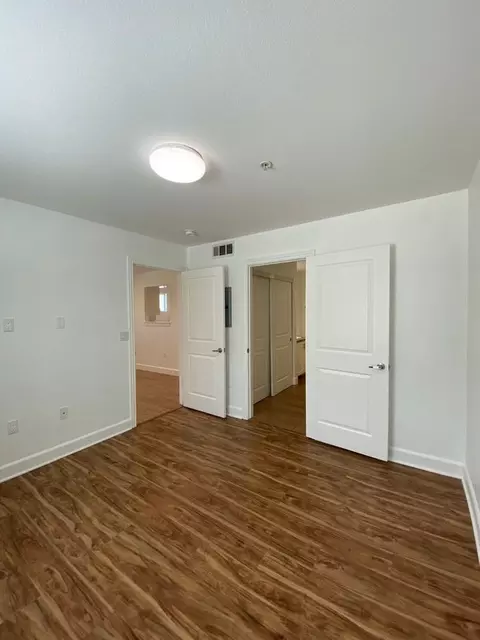8421 Adams St, Paramount, CA 90723 photo 7