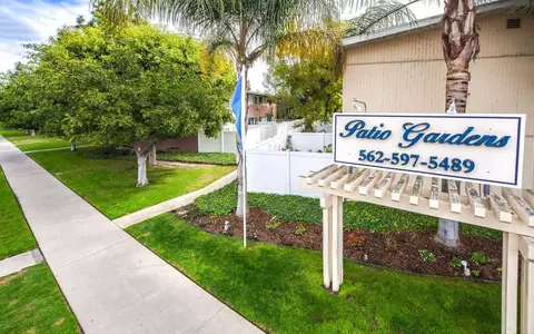 4874 E Los Coyotes Diagonal, Long Beach, CA 90815