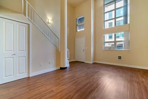 2400 4th Ave, Seattle, WA 98121 photo 48
