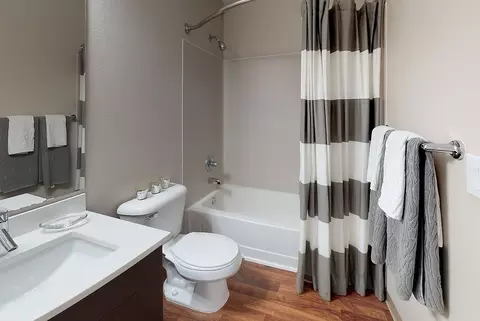 2400 4th Ave, Seattle, WA 98121 photo 35