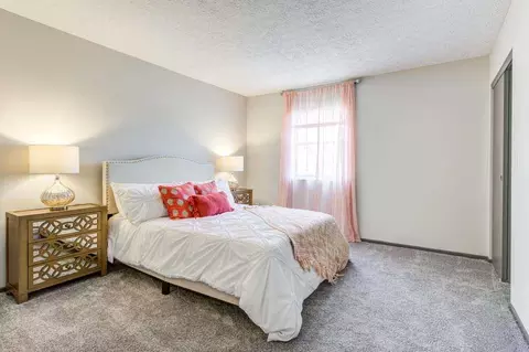 699 Wellingshire Blvd, Columbus, OH 43085 photo 9