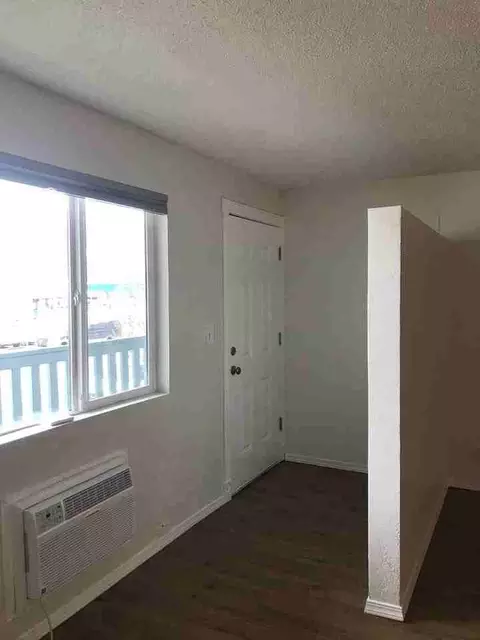 335 SW 4th St, Corvallis, OR 97333