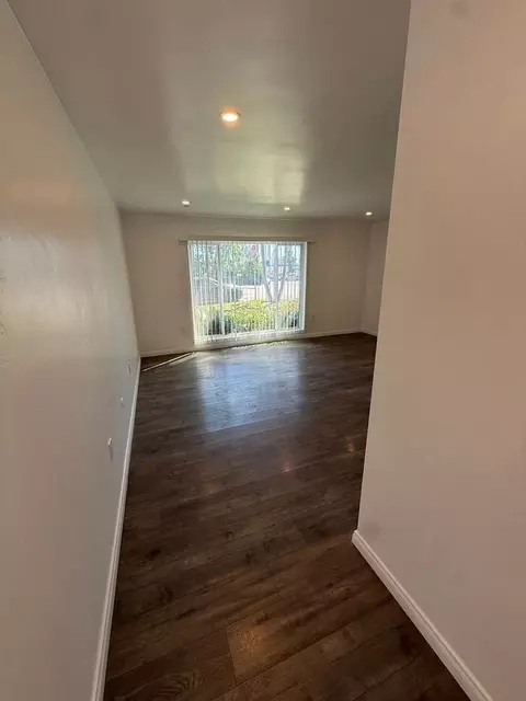 2006 Diamond St, San Diego, CA 92109