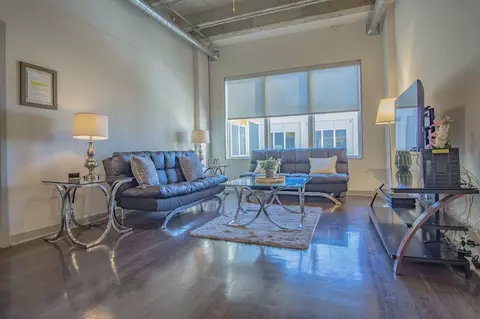 550 W Peachtree St NW, Atlanta, GA 30308