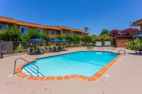9071 Dallas St, La Mesa, CA 91942