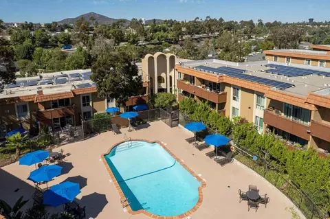 9071 Dallas St, La Mesa, CA 91942