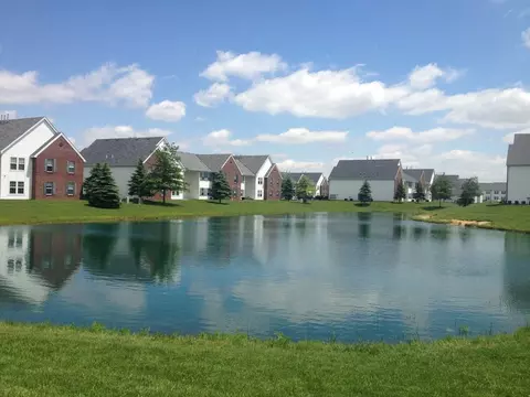 800 Long St, Ashville, OH 43103