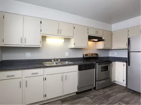 3208 W 7th St, Greeley, CO 80634 photo 13