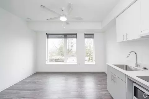 824 Martin Luther King Jr Way, Tacoma, WA 98405