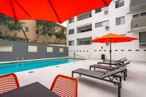 11645 Gorham Ave, Los Angeles, CA 90049