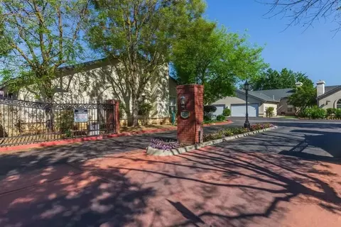 3150 W Fir Ave, Fresno, CA 93711