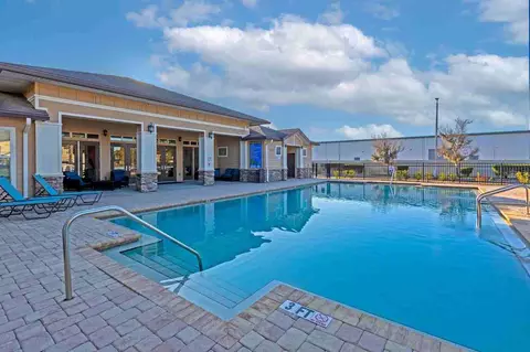 6720 15th St E, Sarasota, FL 34243 photo 2