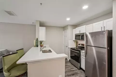6720 15th St E, Sarasota, FL 34243 photo 6