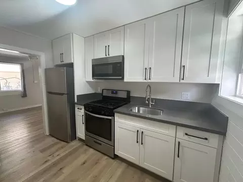 2620 Date St, Honolulu, HI 96826