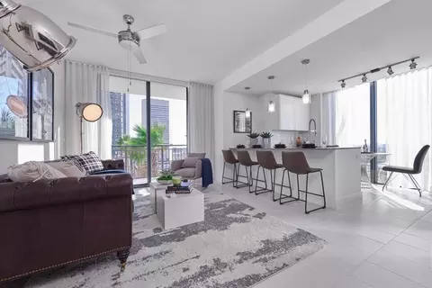 100 NW 6th St, Miami, FL 33136 photo 6