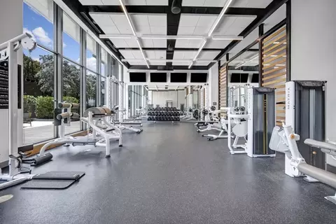 100 NW 6th St, Miami, FL 33136 photo 44