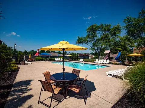 10101 Arborwood Dr, Northbrook, OH 45251 photo 2