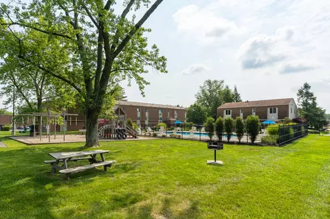 10101 Arborwood Dr, Northbrook, OH 45251 photo 9