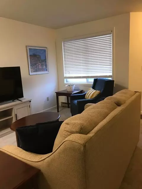 84 Buell St, Burlington, VT 05401 photo 11