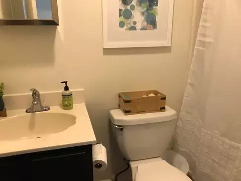 84 Buell St, Burlington, VT 05401 photo 21