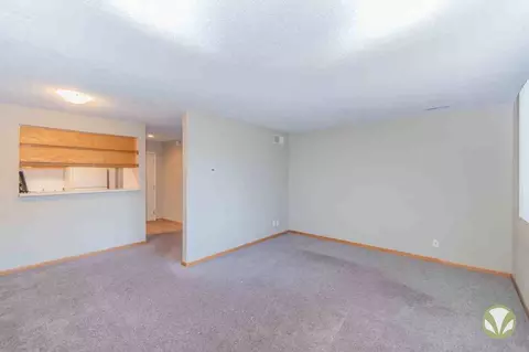 Charleston Court Apts & Ths, Lincoln, NE 68505 photo 6