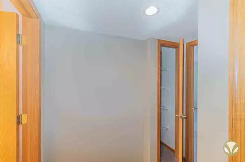 Charleston Court Apts & Ths, Lincoln, NE 68505 photo 7