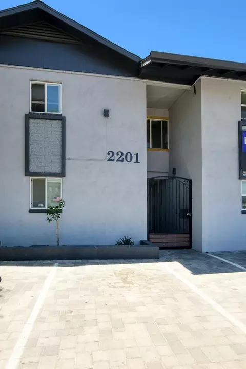 2201 E Roosevelt St, Phoenix, AZ 85006