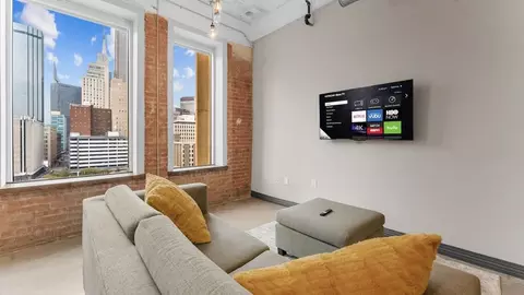 500 S Ervay St, Dallas, TX 75201
