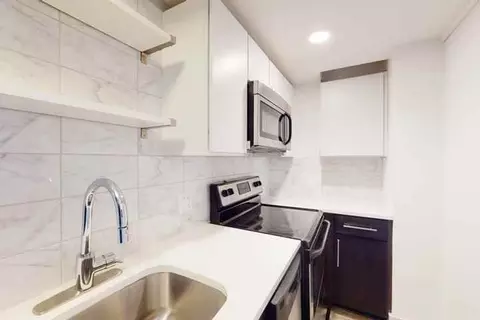 18 S Kingshighway Blvd, Saint Louis, MO 63108