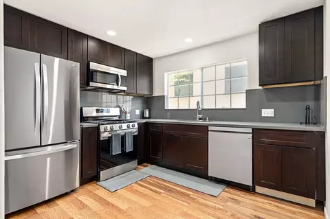10777 Ashton 201, Los Angeles, CA 90024