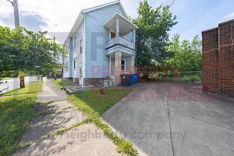 3872 E 112th St, Cleveland, OH 44105