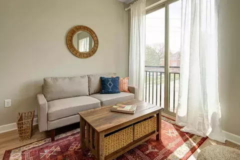 820 E Long St, Columbus, OH 43203 photo 22