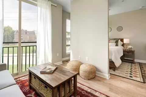 820 E Long St, Columbus, OH 43203 photo 6