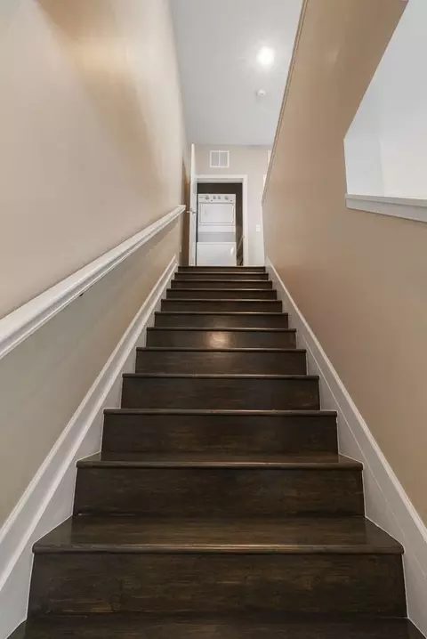 820 E Long St, Columbus, OH 43203 photo 43