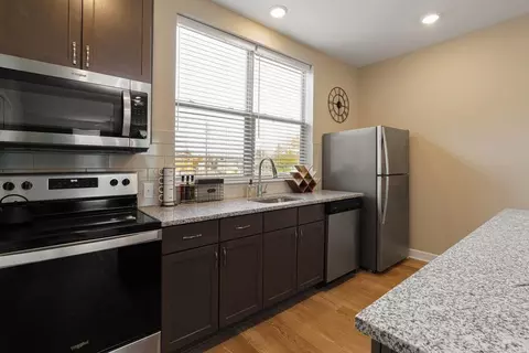 820 E Long St, Columbus, OH 43203 photo 35
