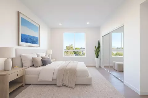 14606 Sylvan St, Van Nuys, CA 91411