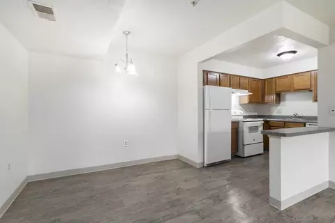 54 Springview Dr, Battle Creek, MI 49037