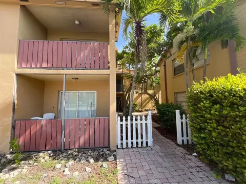 1915 Braman Ave, Fort Myers, FL 33901