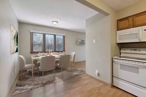 155 Cedar Lake Rd N, Minneapolis, MN 55405