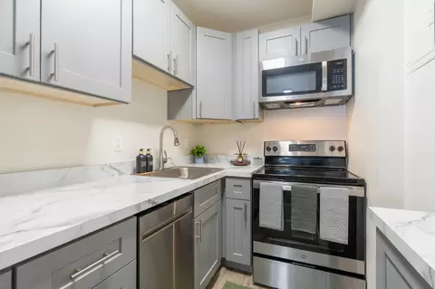 1330 Boren Ave, Seattle, WA 98101
