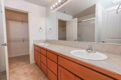 Se Chase Loop, Gresham, OR 97080 photo 21