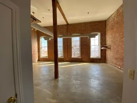 509 Delaware St, Kansas City, MO 64105