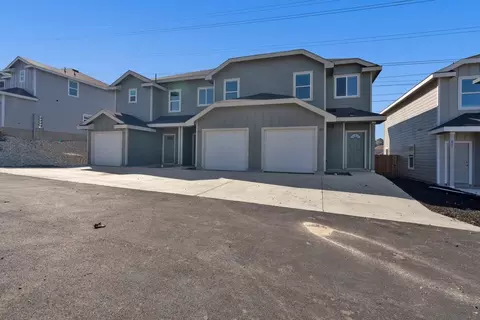 9426 Apple Ridge Ln, San Antonio, TX 78239