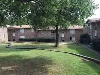 705 W Putman St, Fayetteville, AR 72701