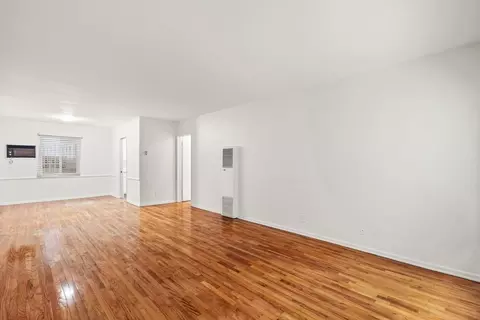 1326 N Vista St, Los Angeles, CA 90046