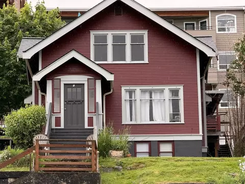 1006 N Garden St, Bellingham, WA 98225