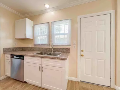 662 658- 662 Junipero, Long Beach, CA 90814 photo 9