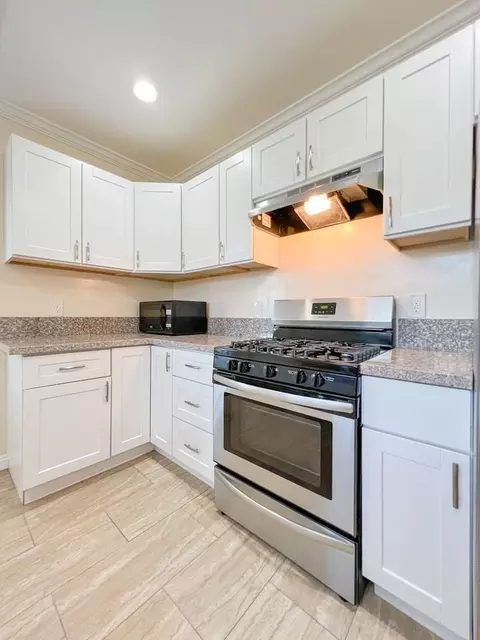 662 658- 662 Junipero, Long Beach, CA 90814 photo 8