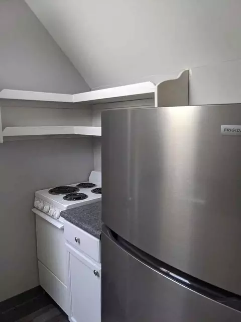 1319 W 111th St, Cleveland, OH 44102