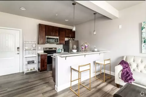 200 5th Ave, North York, PA 17404